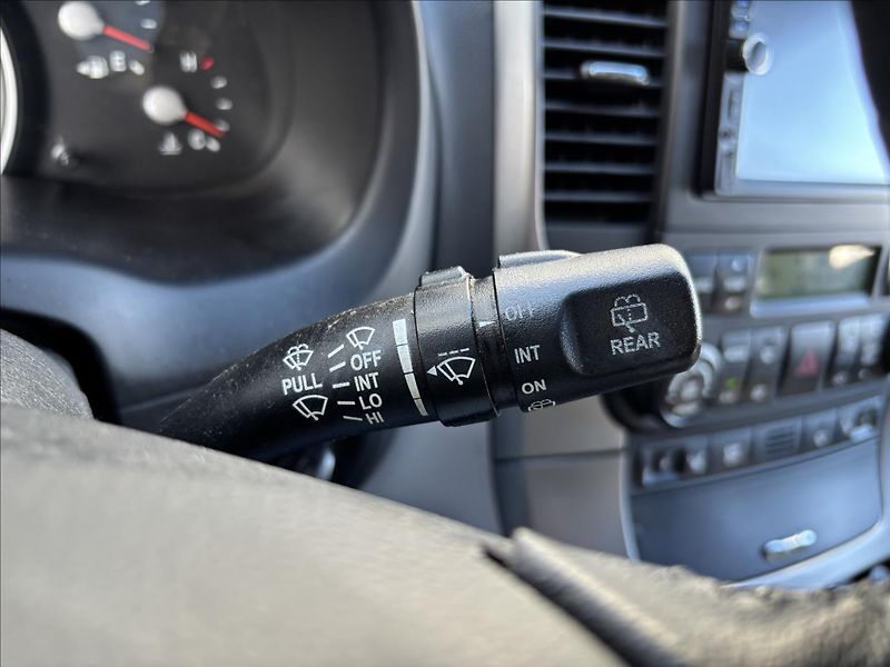 Kia Carnival 2,9 CRDi 136kW 7 Míst - fotka 40 z 43