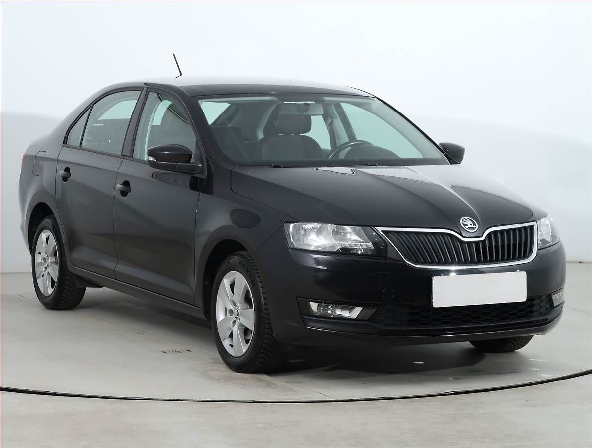Škoda Rapid 1.0 TSI, Park. senzory