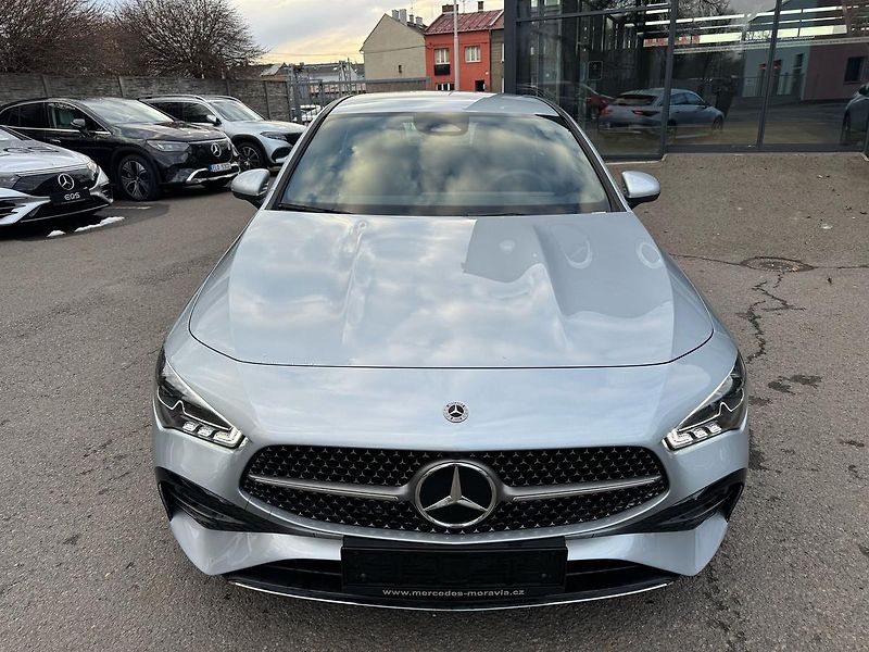 Mercedes-Benz CLA 200 Shooting Brake AKCE - fotka 2 z 32