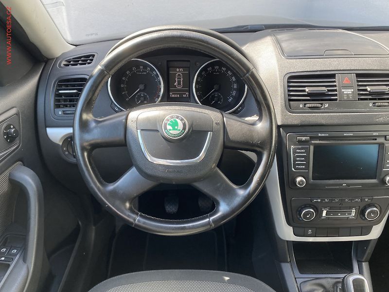 Škoda Yeti (2012) 2.0 TDi, Ambiente, TZ - fotka 11 z 16