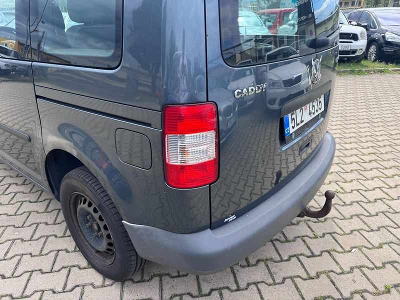 Volkswagen Caddy (2006) 1,9 TDI 77KW TAŽNÉ 2X PNEU STK - fotka 12 z 44