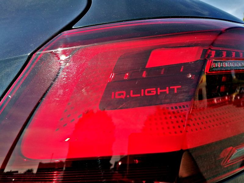 Volkswagen Golf (2022) 2.0 TDi DSG,IQ LED,ACC,PÁDLA - fotka 33 z 35
