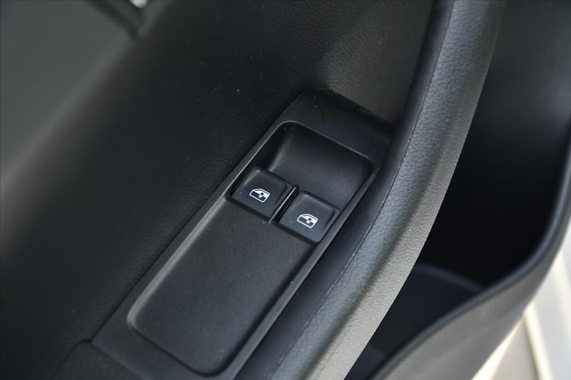 Škoda Fabia 1.0 TSI 1.MAJITEL DPH ČR - fotka 23 z 23