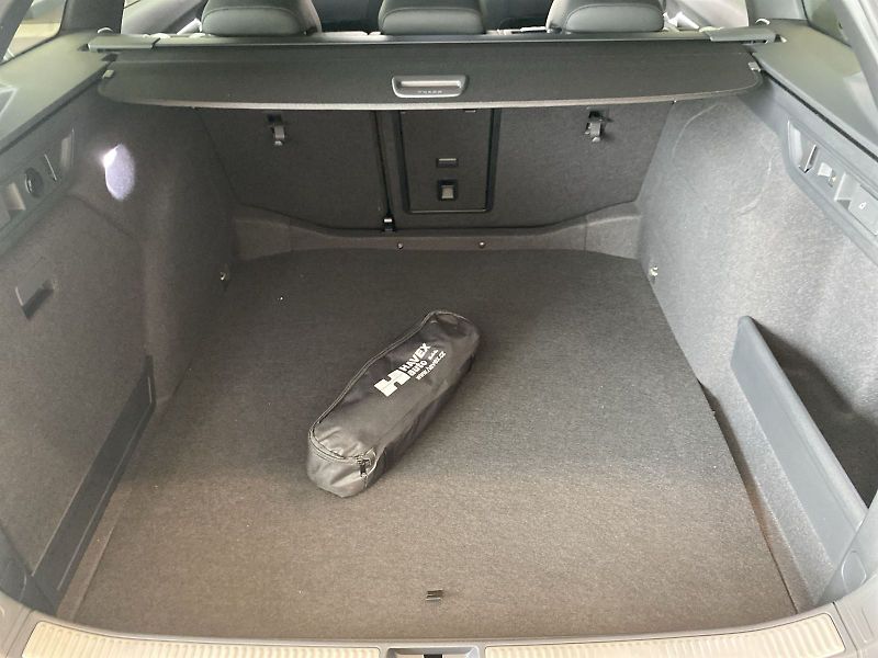 Škoda Superb (2026) Combi 2,0 TDI 110 kW DSG Sport - fotka 18 z 25