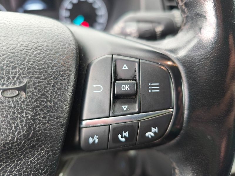 Ford Tourneo Custom (2020) 2.0 TDCi , ČR, tažné, 1. maj. - fotka 12 z 29