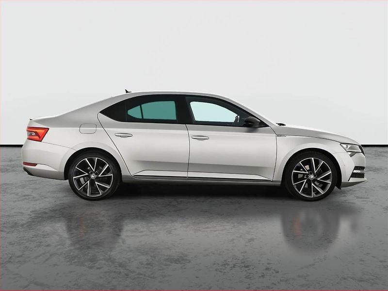 Škoda Superb (2020) Sportline iV 1.4 TSI PHEV - fotka 6 z 31