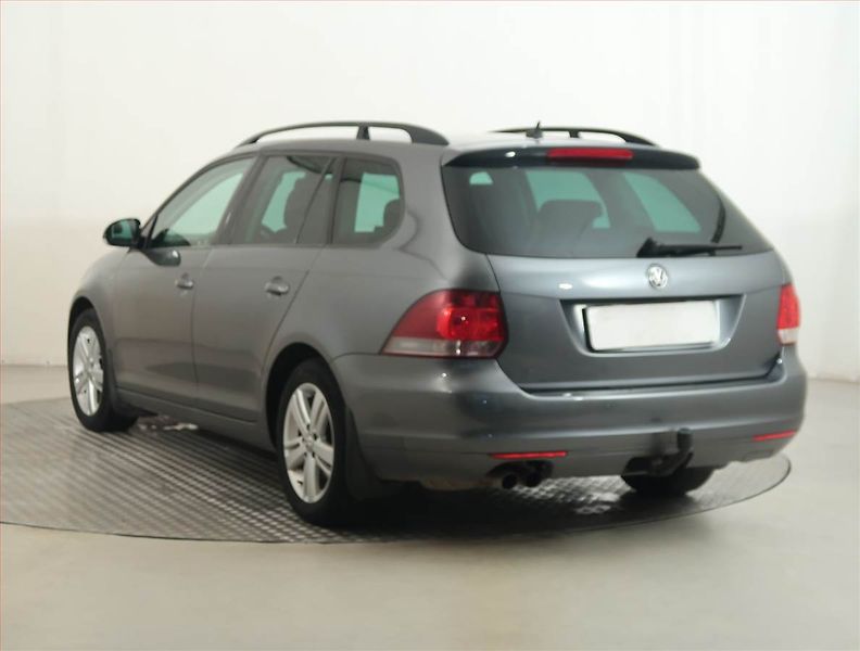 Volkswagen Golf (2012) 1.4 TSI, Navi, Park. senzory - fotka 4 z 15