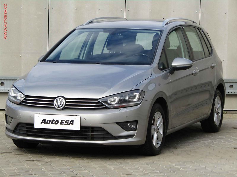 Volkswagen Golf Sportsvan (2017) 1.6 TDi, ČR, Comfortline - fotka 3 z 21