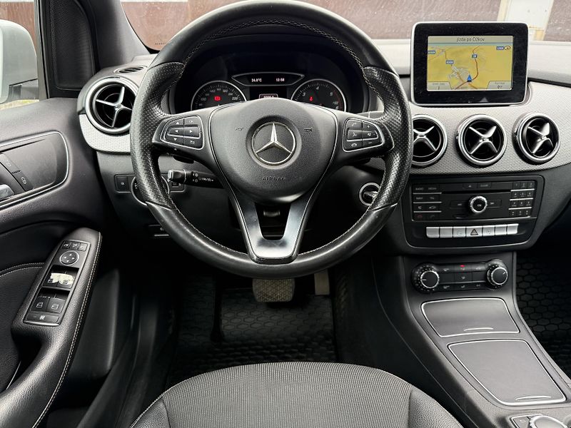 Mercedes-Benz Třídy B 2,2CDI 100kW Automat - fotka 15 z 22