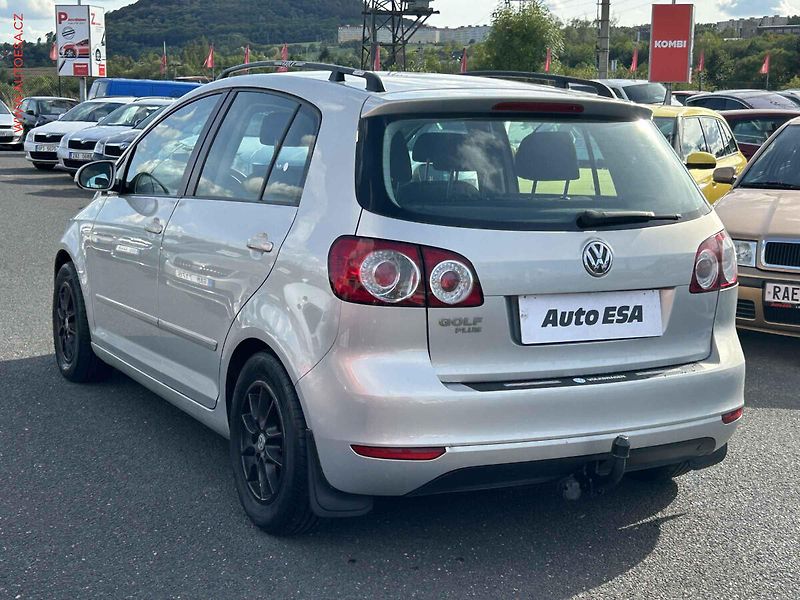 Volkswagen Golf Plus (2009) 1.4i 16v, ČR, Trendline - fotka 6 z 15