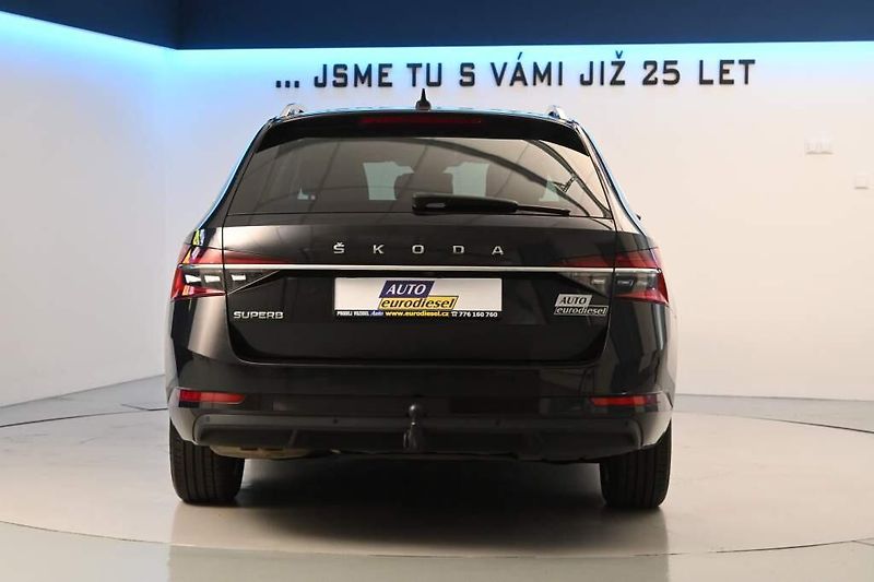 Škoda Superb (2022) 2.0 STYLE 147 KW DSG MATRIX LE - fotka 6 z 35