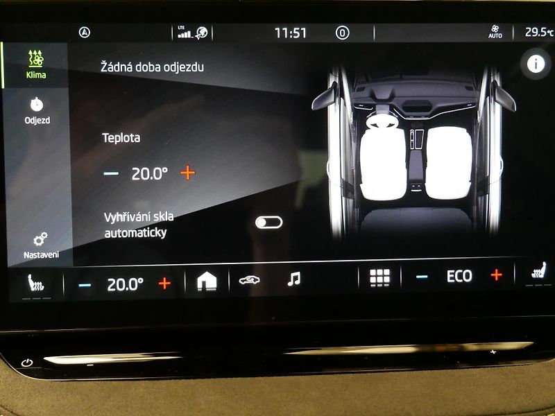Škoda Enyaq - fotka 18 z 25
