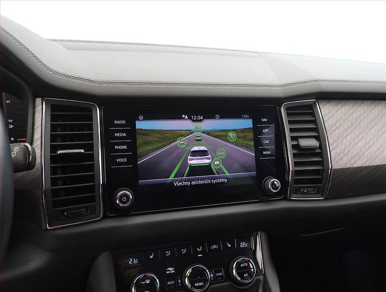 Škoda Kodiaq (2022) Style 2.0 TDI, digi klima - fotka 18 z 28