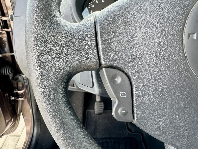 Renault Kangoo (2013) 1.5 dCI GRAND 7 míst - fotka 13 z 25