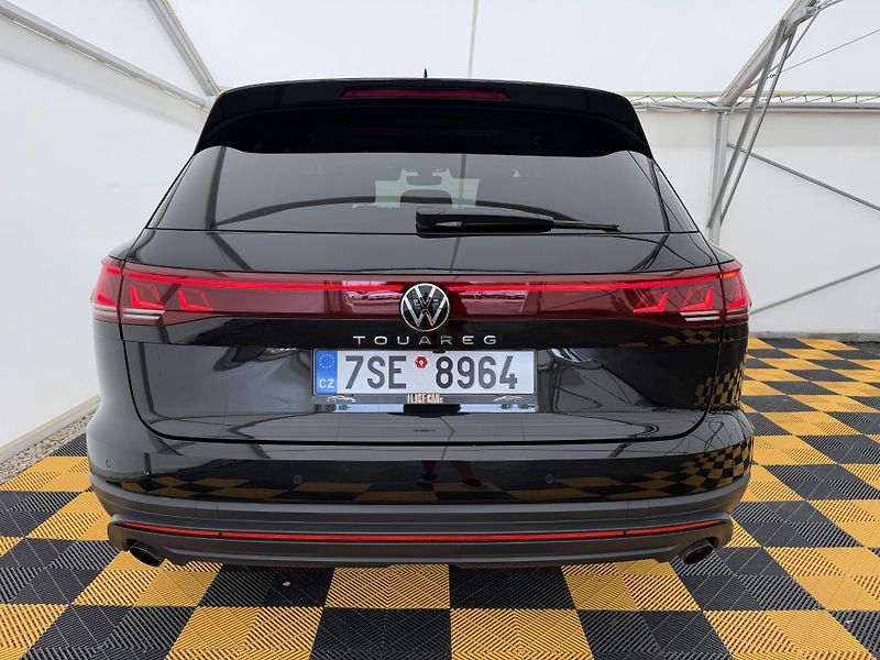 Volkswagen Touareg 3.0Tdi*1-MAJ*DPH*REZERVACE* - fotka 6 z 49