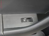 Škoda Rapid (2012) 1.2 TSi, Výhřev sed, AC - náhled 12