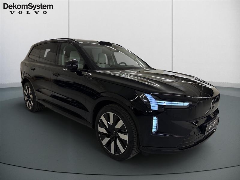 Volvo EX90 (2025) Twin Mot Perf Ultra 0242 - fotka 2 z 16