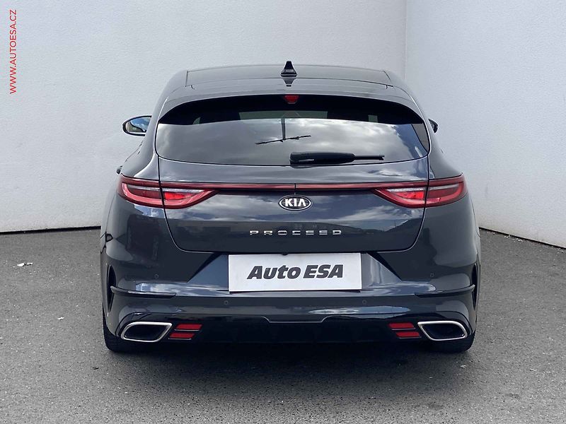 Kia ProCeed (2021) 1.6T-GDI, ČR, servis.kniha - fotka 5 z 19
