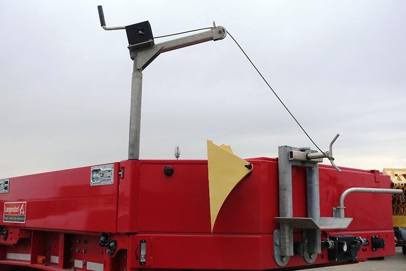 Langendorf (2024) low-bed semi-trailer / 2 units - fotka 9 z 10