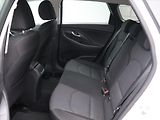 Hyundai i30 1,6 CRDi 85kW Aut. Style CZ - náhled 14