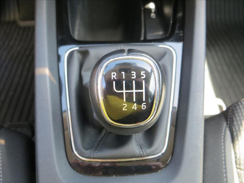 Škoda Octavia 2,0 TDI 85kW Ambition ČR - fotka 15 z 24