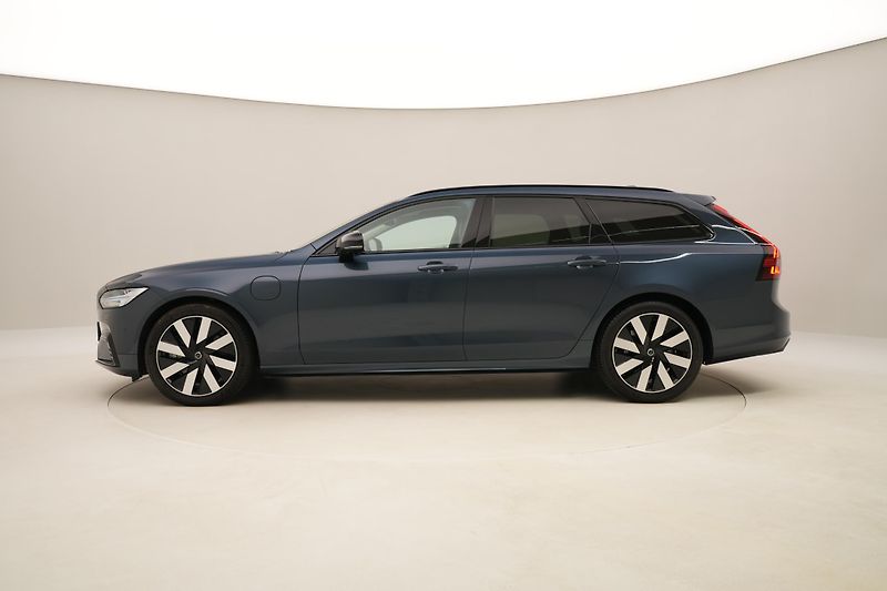 Volvo V90 T8 AWD RECHARGE DARK PLUS AUT - fotka 9 z 65