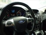 Ford Focus 1,6 16V Eco 150HP - náhled 28