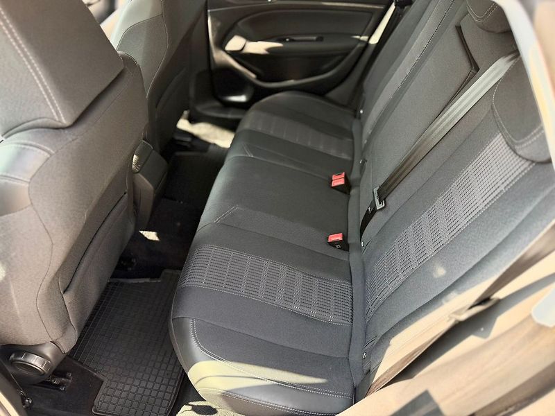 Peugeot 3008 - fotka 12 z 24