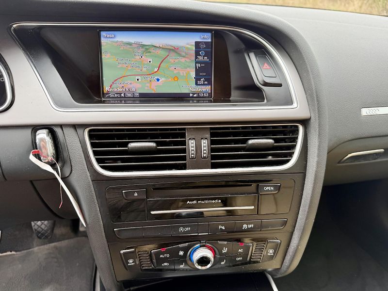 Audi A5 (2013) 2.0 TDI SPORTBACK - fotka 17 z 22