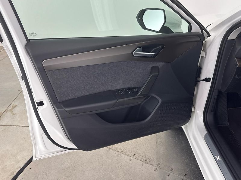 Seat Leon Xcellence - fotka 13 z 31