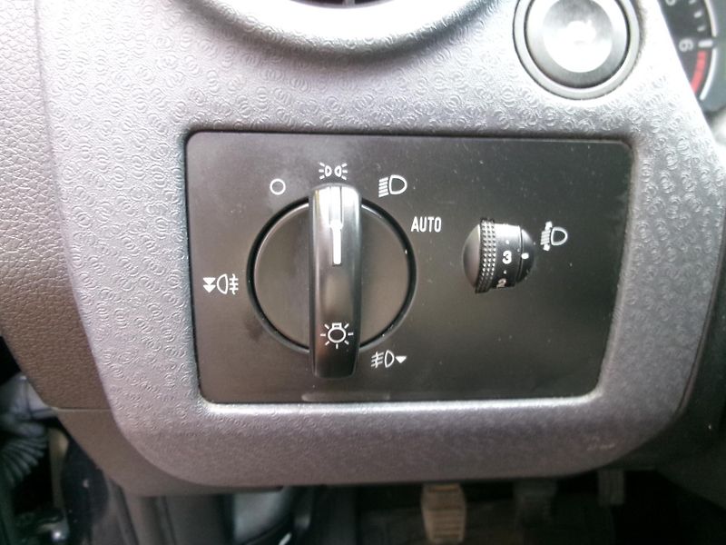 Ford Fusion (2006) 1,4 16V AUTOKLIMA rozvody - fotka 22 z 25