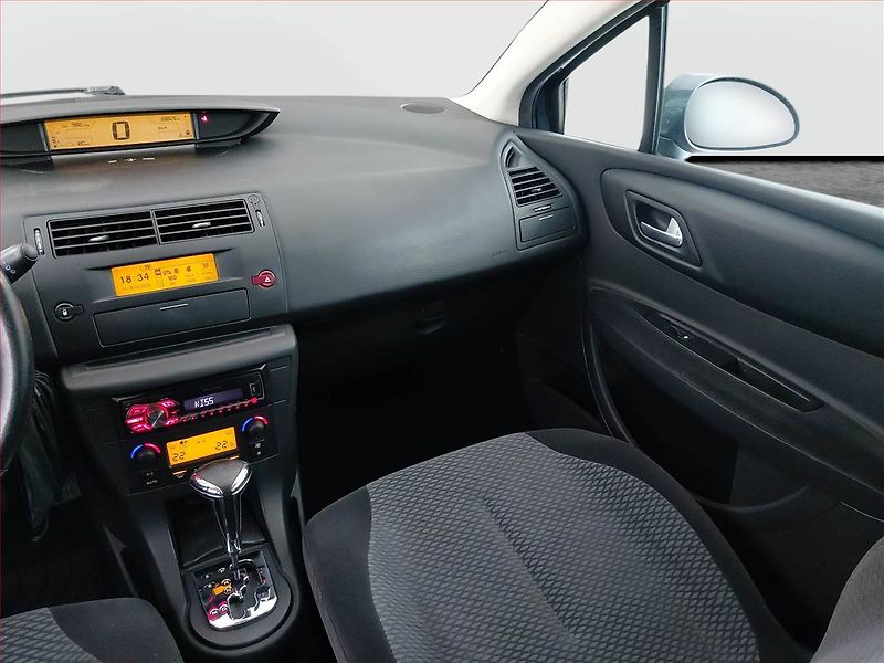 Citroën C4 (2007) 1.6 16V, Automat, po STK - fotka 8 z 15