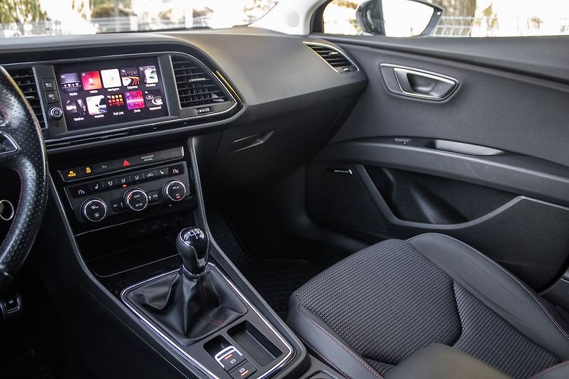 Seat Leon - fotka 15 z 24