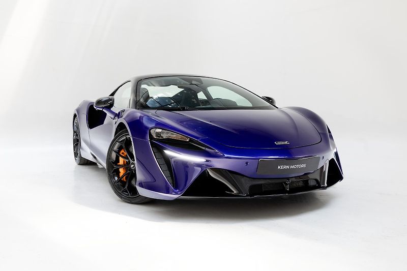 McLaren Ostatní Artura*Servis*B&W*Top stav - fotka 1 z 32
