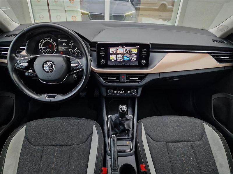 Škoda Scala 1.0 TSI 81kW Style, ČR,1.Maj. - fotka 24 z 50