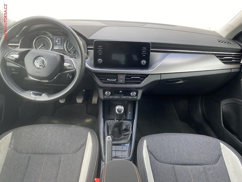 Škoda Scala (2024) 1.0 TSi, ČR, Style - fotka 8 z 16