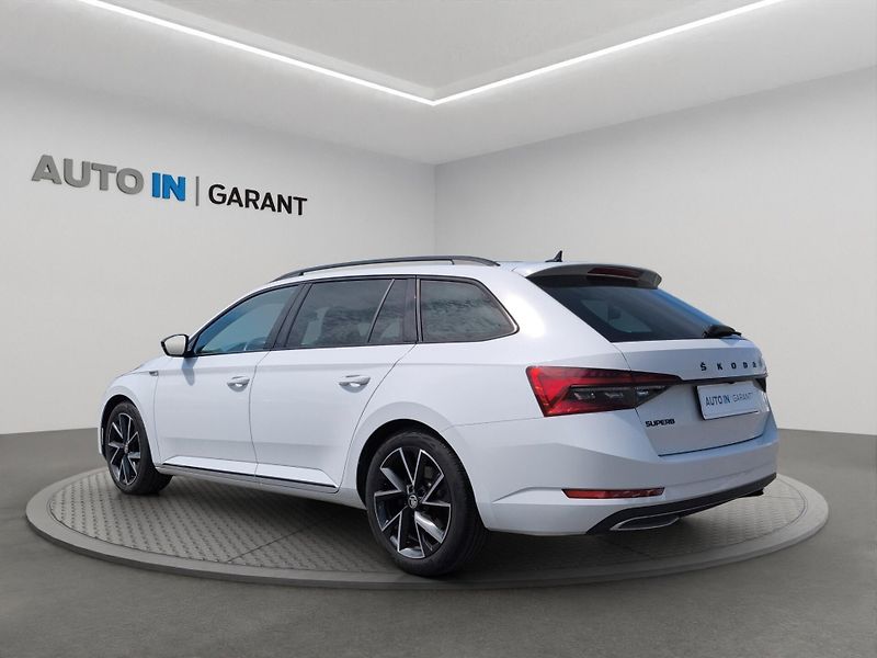 Škoda Superb (2023) SportLine 2.0 TDI 110kW DSG, Č - fotka 7 z 30