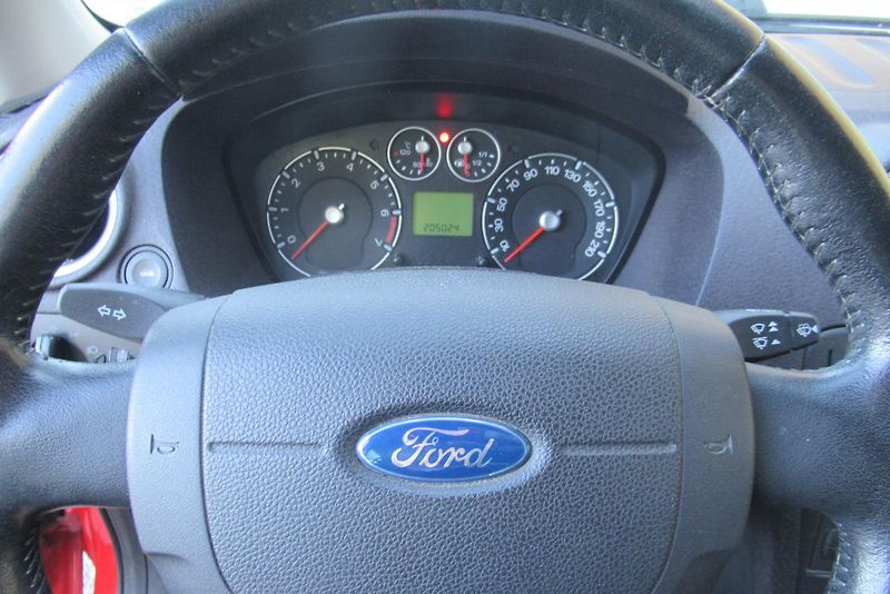 Ford Fusion 1.4i KLIMA VYHŘÍVANÉ OKNO - fotka 9 z 15