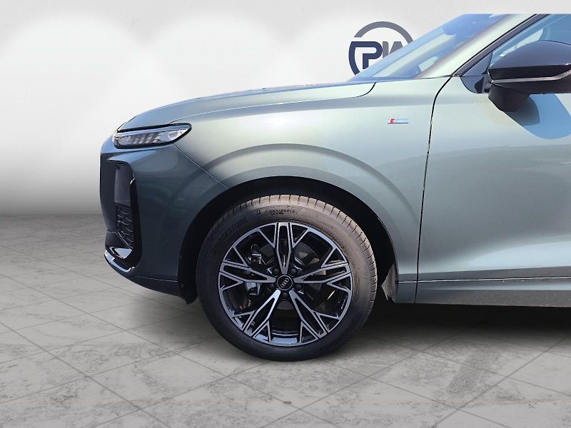 Audi Q3 1.5TFSi 110kW - fotka 24 z 24