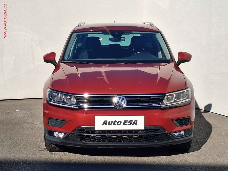 Volkswagen Tiguan (2018) 2.0 TDi 4X4, Sound, DSG, LED - fotka 2 z 20