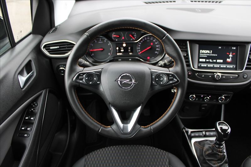 Opel Crossland X 1,2 T  NOVÉ V ČR,1.MAJITEL - fotka 10 z 39