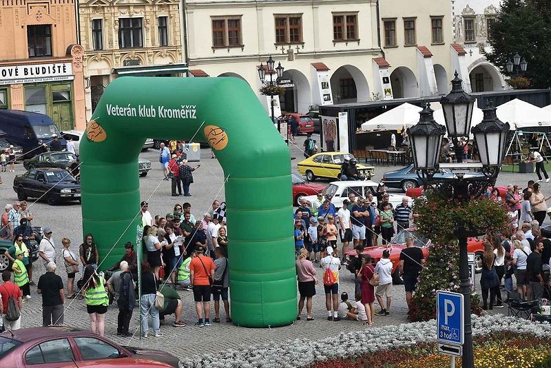 Z návštěvy 6. ročníku US Racket Trucks v Lužné.