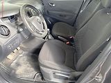 Renault Captur (2019) 1.3TCe, 1.maj,ČR, Klima - náhled 9