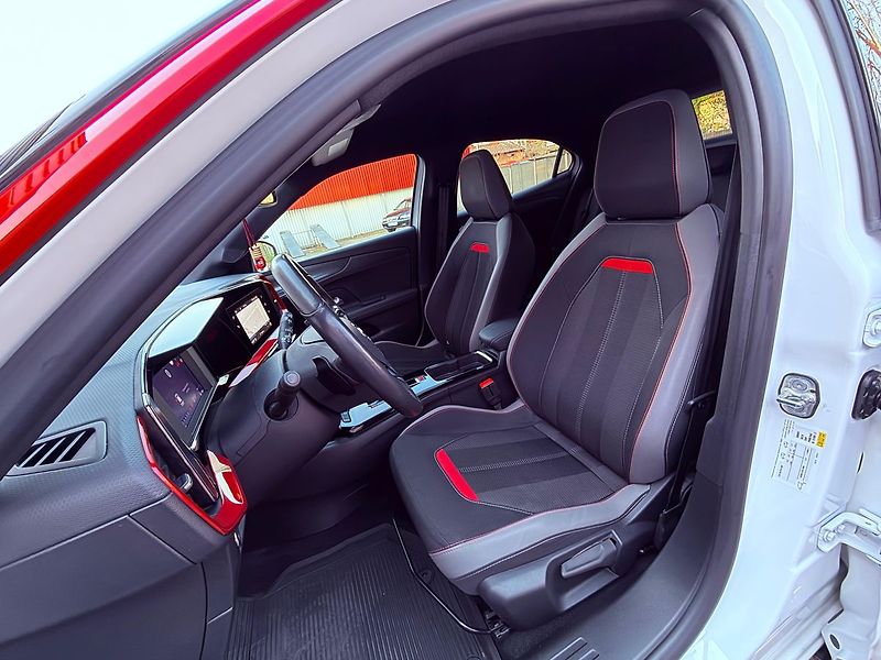 Opel Mokka 1.2 Aut, ČR, 50 tkm - fotka 13 z 24