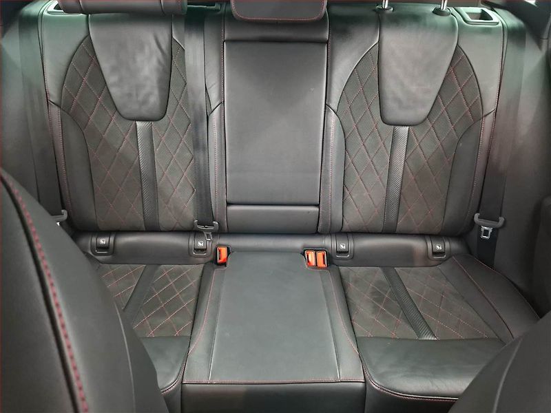 Škoda Octavia (2022) RS 2.0 TSI - fotka 10 z 23