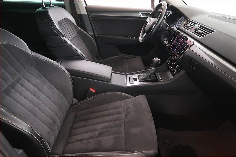 Škoda Superb (2020) Style 2.0 TDI - fotka 9 z 19