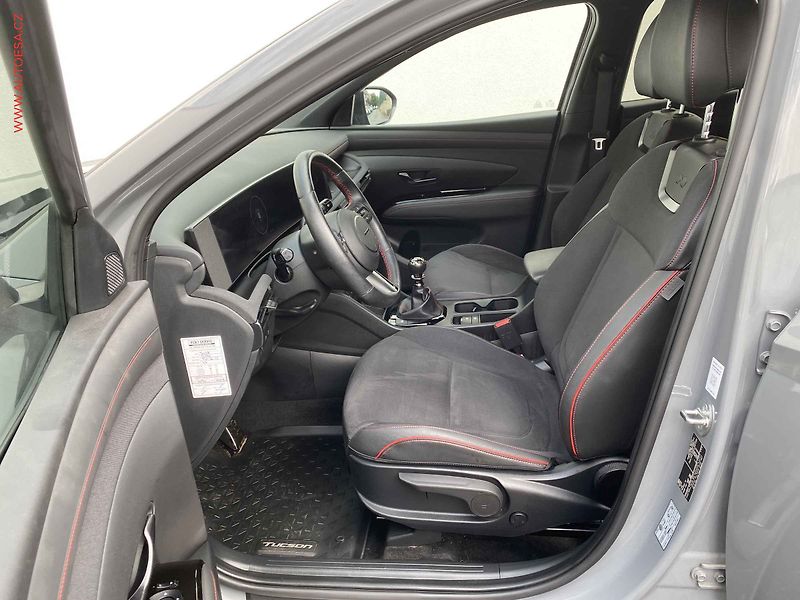 Hyundai Tucson (2024) 1.6 T-GDi, ČR, LED, navi - fotka 9 z 19
