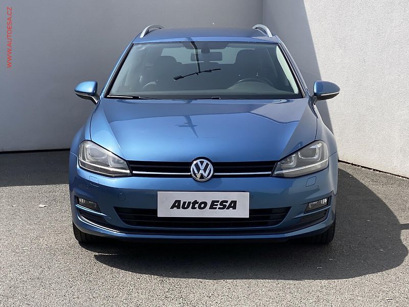 Volkswagen Golf (2015) 1.6 TDi, ČR, servis.kniha - fotka 2 z 16