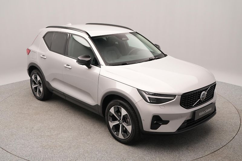 Volvo XC40 B4 DARK PLUS AUT CZ 1.maj - fotka 14 z 46