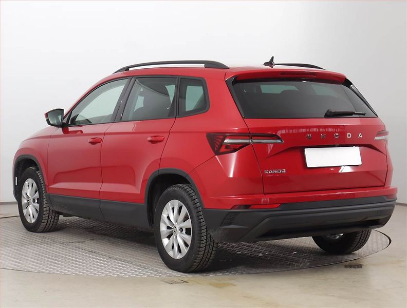 Škoda Karoq (2024) Fresh 1.5 TSI - fotka 4 z 18